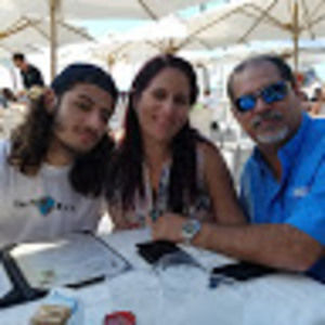 Meet your Posher, Odalis